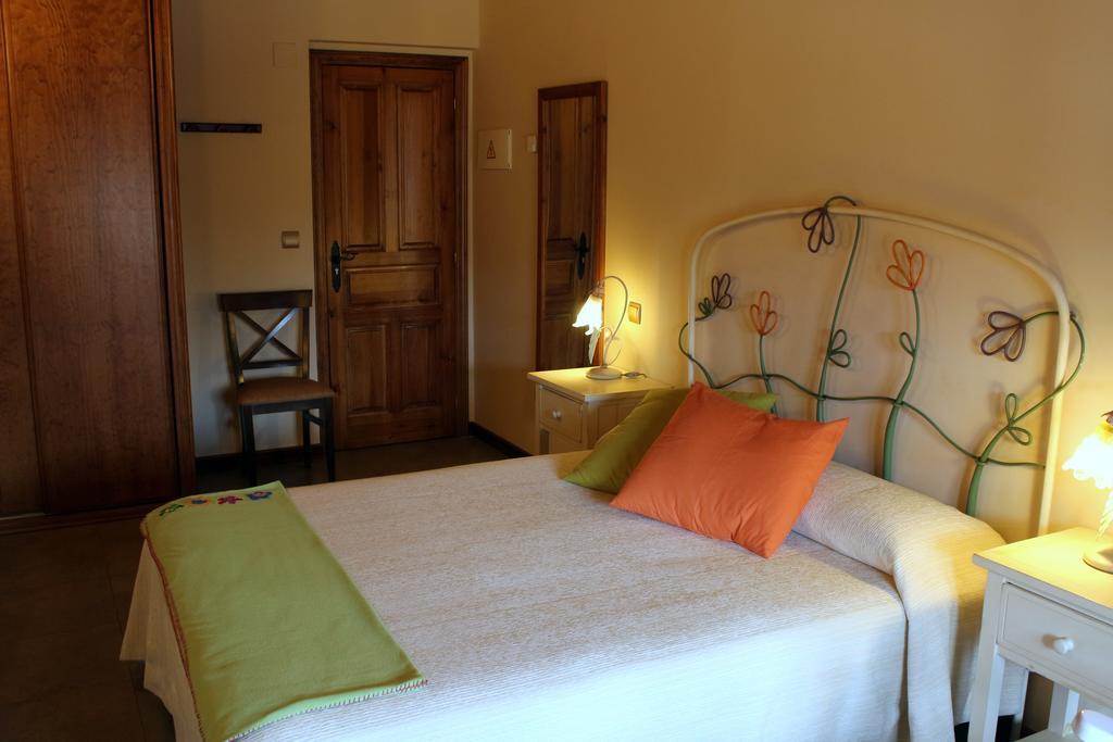 Las Fontaninas Noceda del Bierzo Room photo